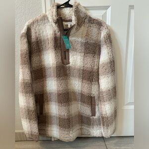 NWT soft and fuzzy pullover sweater. Size M